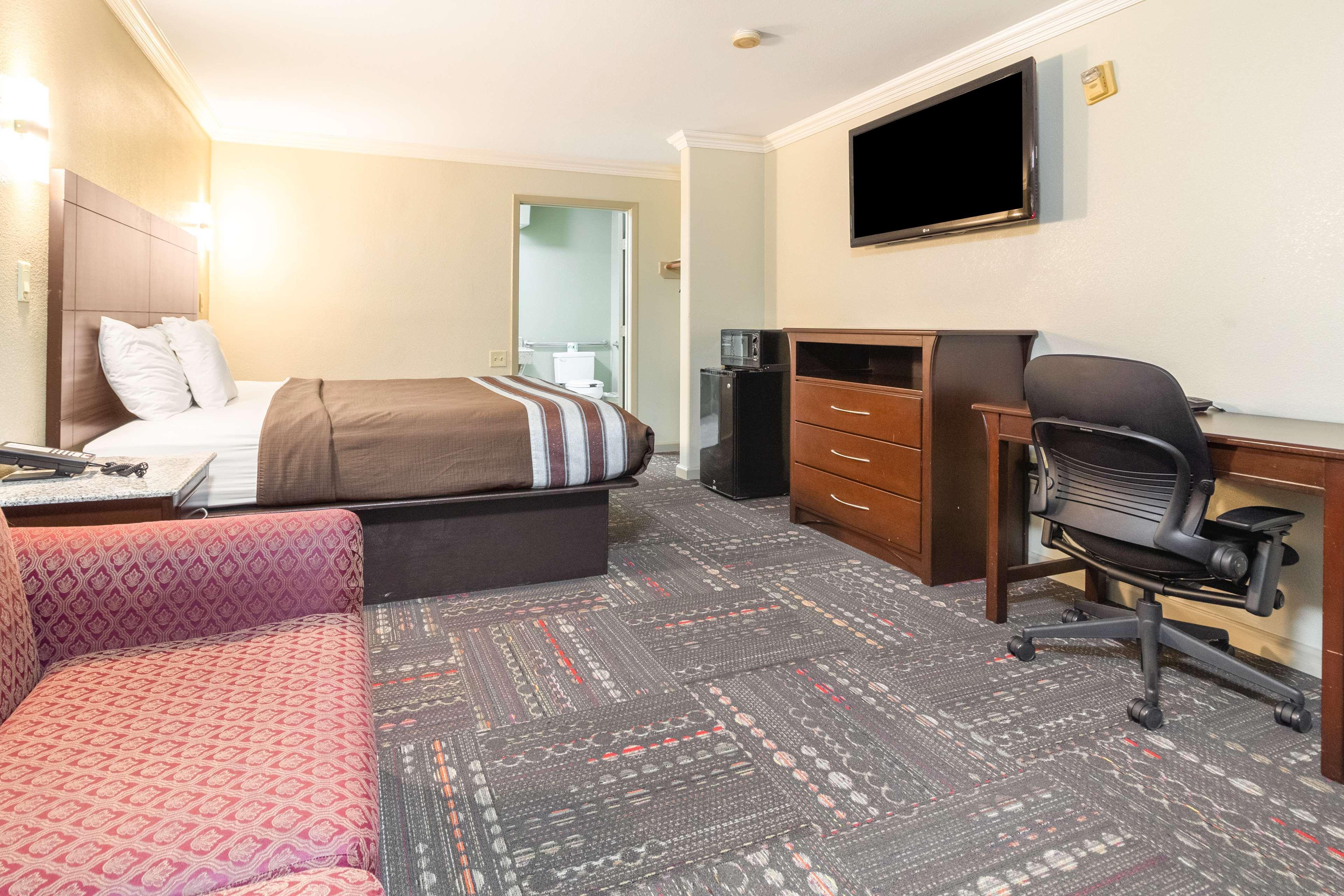 Hotel Dan Inn Uberaba & Convencoes By Nacional Inn מראה חיצוני תמונה