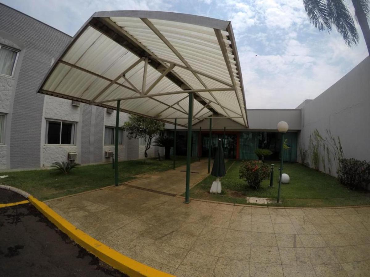 Hotel Dan Inn Uberaba & Convencoes By Nacional Inn מראה חיצוני תמונה