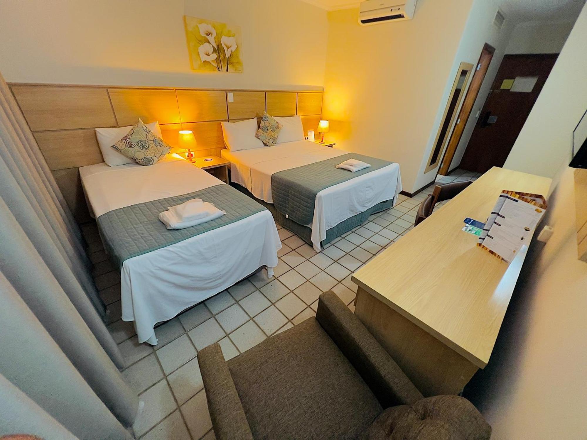 Hotel Dan Inn Uberaba & Convencoes By Nacional Inn מראה חיצוני תמונה